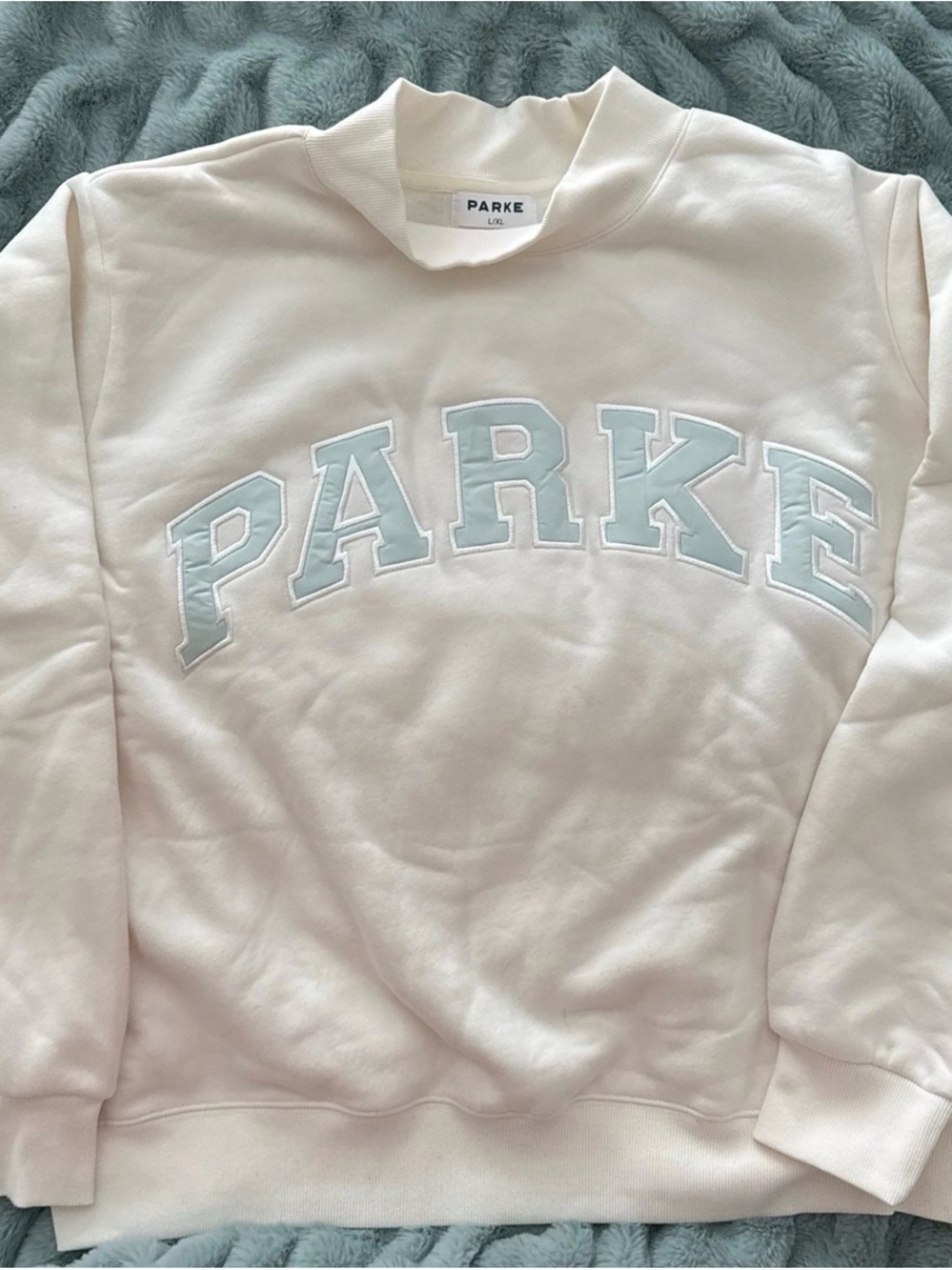 PARKE BRIDAL VARSITY MOCKNECK IVORY/BLUE SIZE LARGE